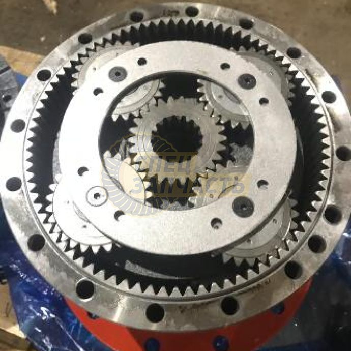 Редуктор поворота Doosan Solar225 без мотора