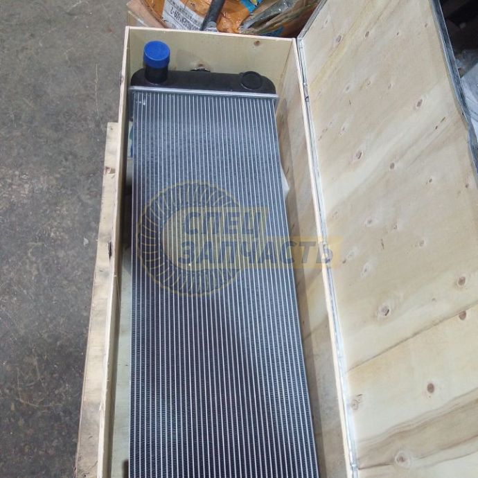 Радиатор охлаждения двигателя Hitachi ZX180