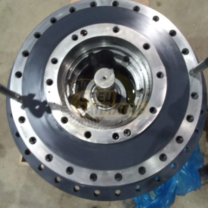 Редуктор хода HYUNDAI HX330L